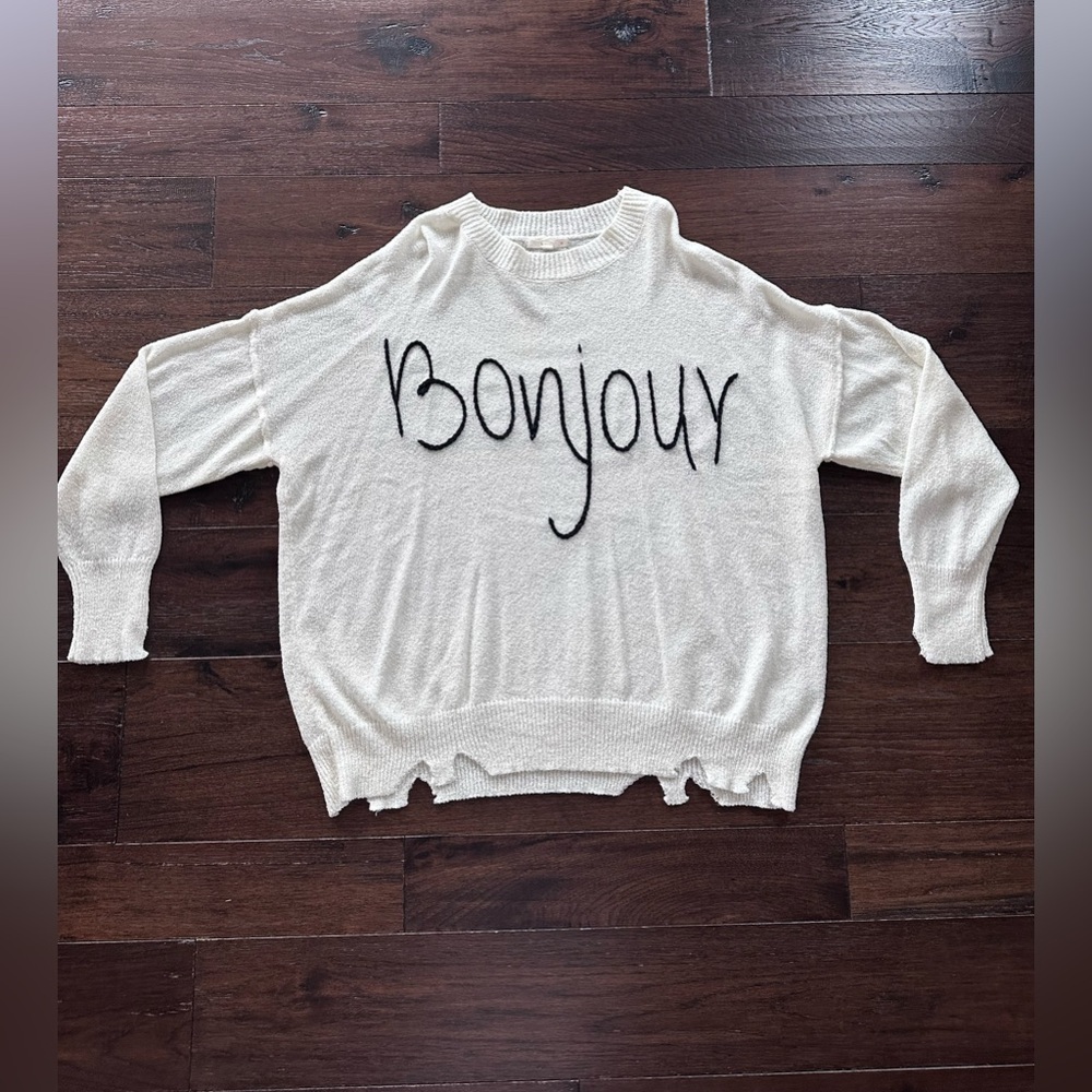 Boutique x Royal & Reese Bonjour Graphic Light Knit Oversized Sweater Ivory LG - Picture 2 of 10